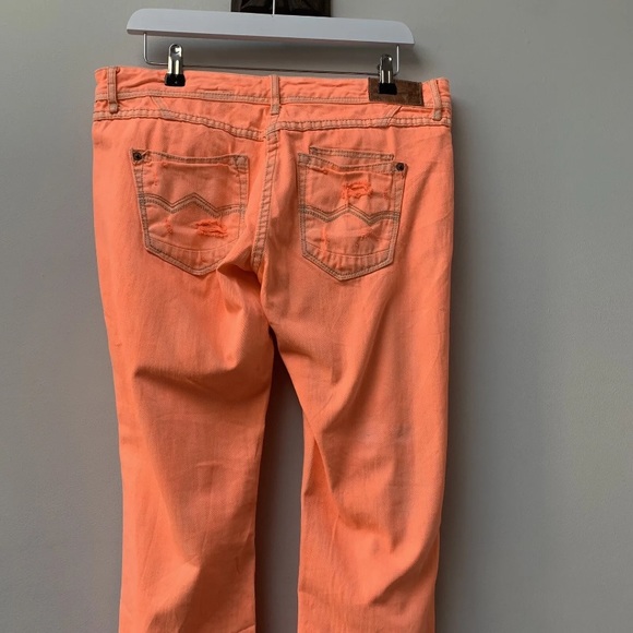 RIVER ISLAND Neon Orange Jeans
Low rise
Straight leg
UK 12 petite
Mark - Picture 8 of 16